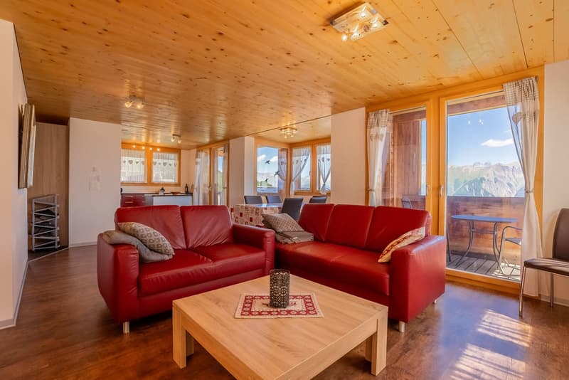 Grosszügige Ferienwohnung mit drei Balkonen im Herzen der Bettmeralp (19)