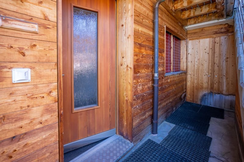 Grosszügige Ferienwohnung mit drei Balkonen im Herzen der Bettmeralp (34)
