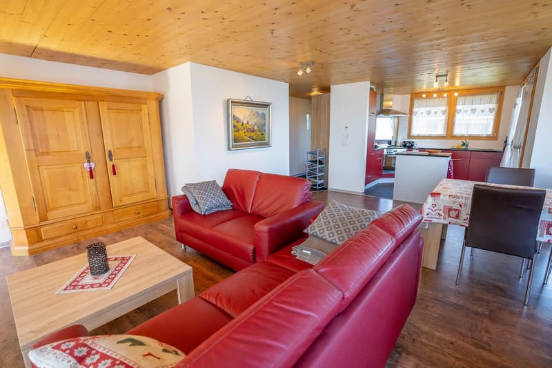 Grosszügige Ferienwohnung mit drei Balkonen im Herzen der Bettmeralp (28)