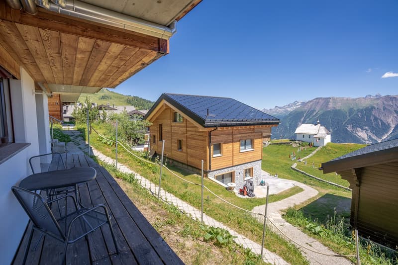 Stylish 2.5-room apartment with sun terrace in the heart of Bettmeralp (14)