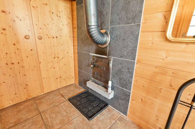 Charmantes 5-Zimmer-Chalet an der Riederalp – Traumhafter Bergblick und rustikaler Charme (10)