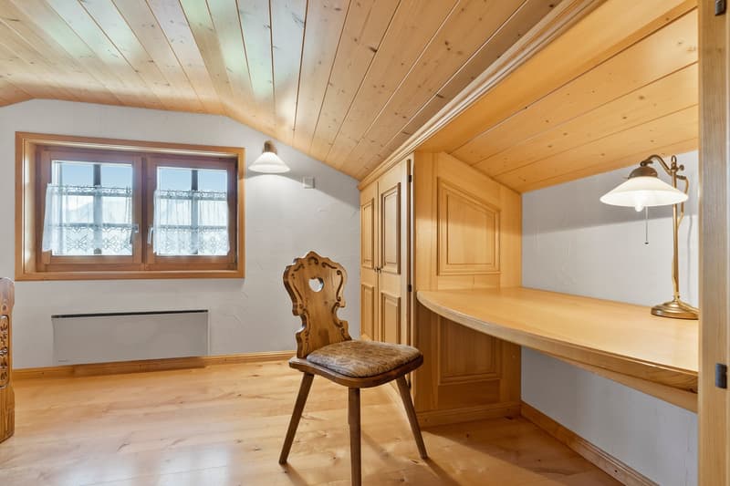 Charmantes 5-Zimmer-Chalet an der Riederalp – Traumhafter Bergblick und rustikaler Charme (35)