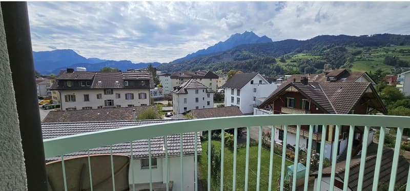 Helle 4 1/2-Zimmer-Wohnung mit direkter Sicht auf den Pilatus (10)