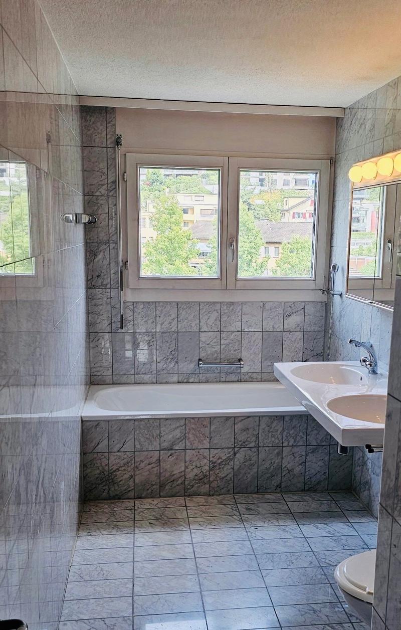 Helle 4 1/2-Zimmer-Wohnung mit direkter Sicht auf den Pilatus (8)