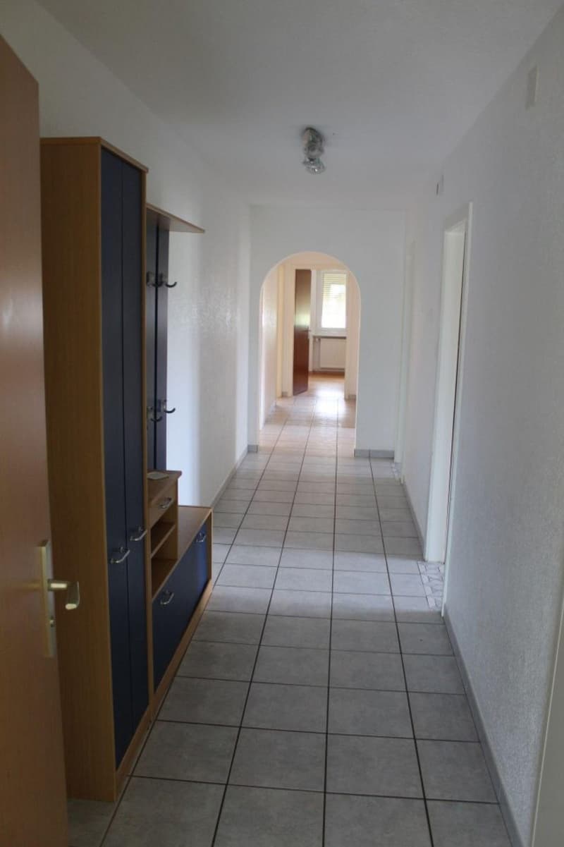4-room apartment with balcony in Bassecourt (2)