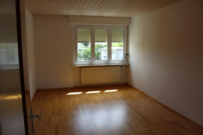 4-room apartment with balcony in Bassecourt (6)