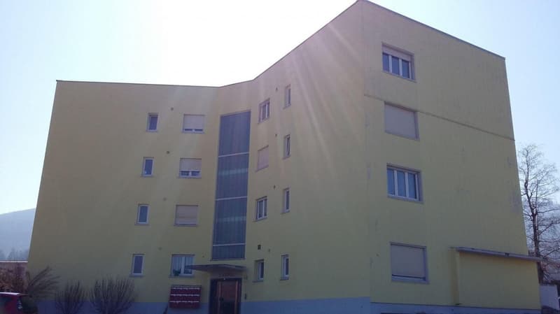 4-room apartment with balcony in Bassecourt (7)
