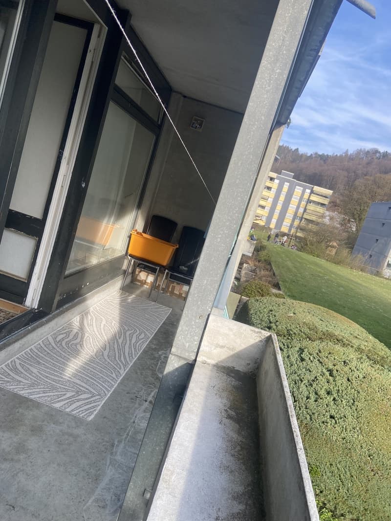 Appartement 3 pièces lumineux avec balcon à Burgdorf disponible immédiatement ! (3)