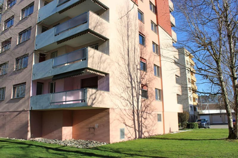 Bright 3-room apartment in Porrentruy (1)
