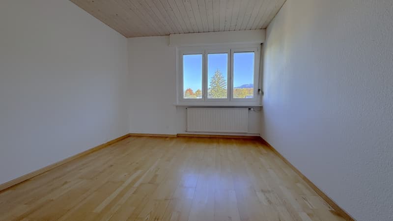 Wohnung mit 4 Zimmern und Balkon in Bassecourt (7)