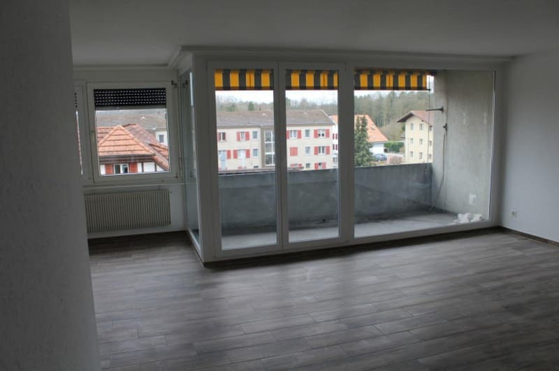 Helle 4-Zimmer-Wohnung mit Balkon (5)