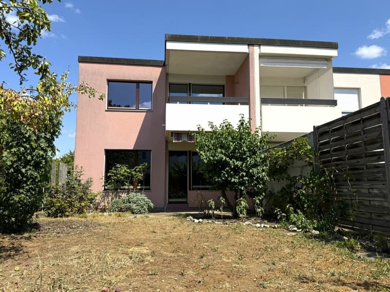 Ruhig gelegenes 4 1/2 Zimmer Eck-Einfamilienhaus mit Garten (20)