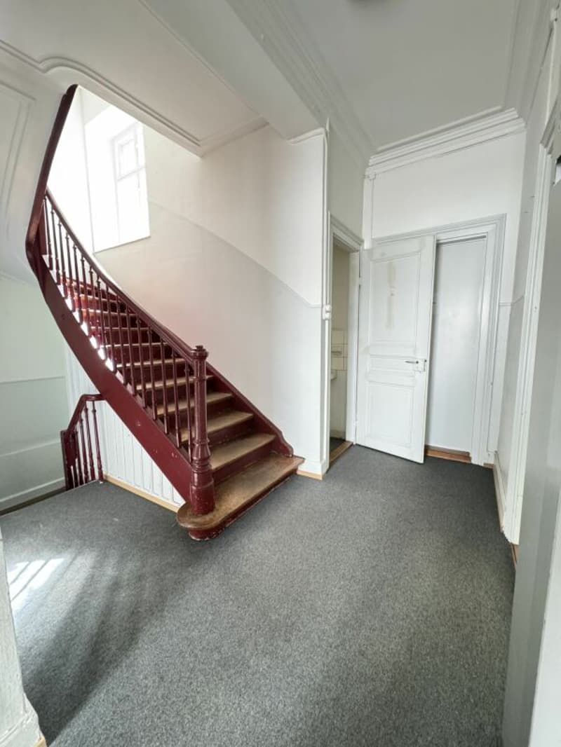 ATTRAKTIVES STADTHAUS MIT VISIONEN (8)