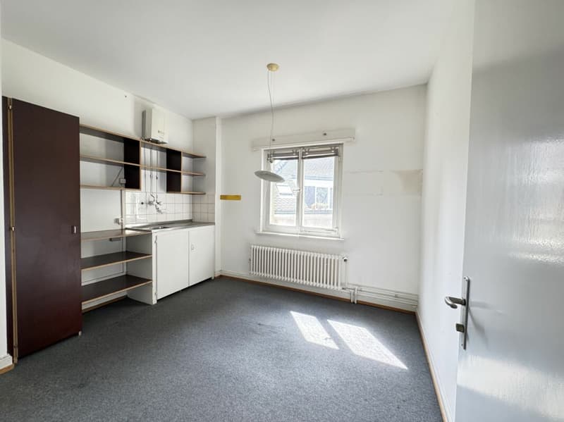 ATTRAKTIVES STADTHAUS MIT VISIONEN (15)