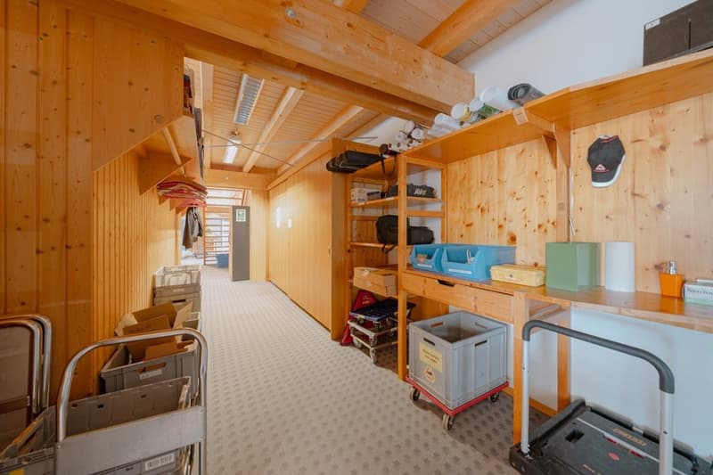 Attractive commercial space in a central location in Schöftland (5)