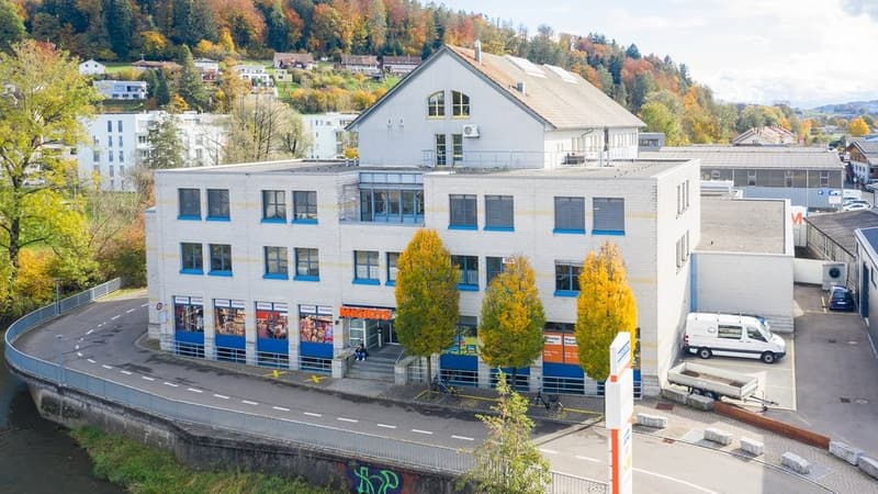 Attractive commercial space in a central location in Schöftland (2)