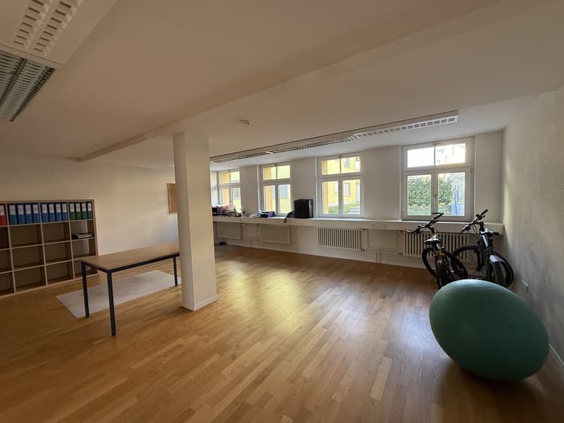 Gewerbe 8