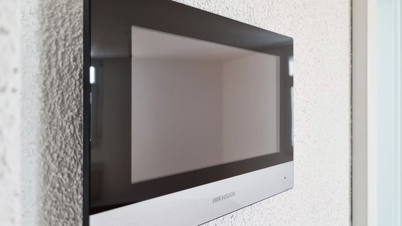 RENOVIERTE KLEINWOHNUNG MIT WASCHTURM UND BALKON- 1 MIETZINS GESCHENKT (10)