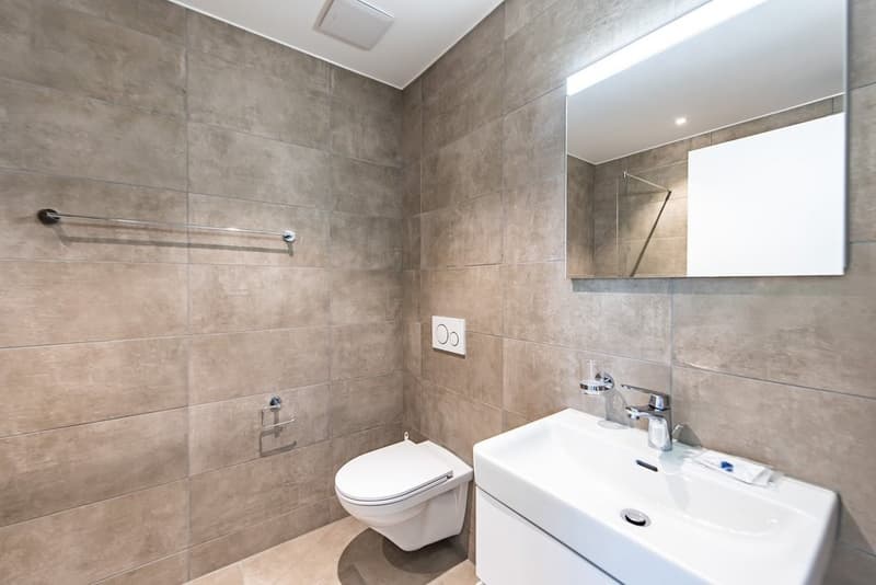 EXCLUSIVE WELLNESS OASIS - BREATHTAKING LAKE VIEW (9)