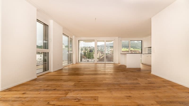 MODERNE ET ESPACIEUSE - SITUÉE AU CENTRE (3)