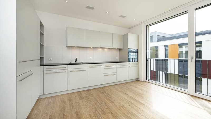 WUNDERSCHÖNE WOHNUNG IM EIGENTUMSSTANDARD (8)