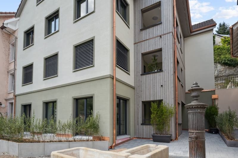 EXCLUSIF ET CENTRAL SELON LE STANDARD DE PROPRIÉTÉ (1)