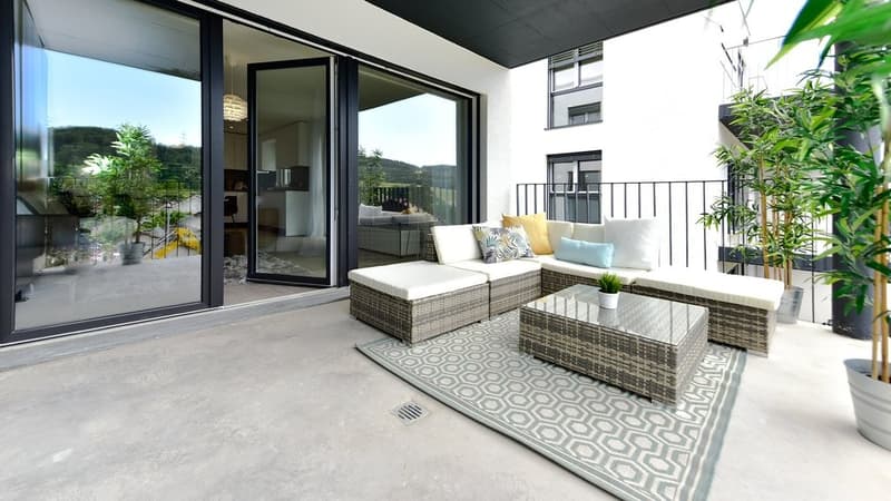 Modern with spacious balcony (7)