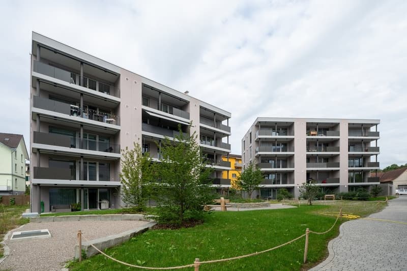 APPARTEMENT DE LUXE POUR COUPLES, CÉLIBATAIRES ET SENIORS (2)