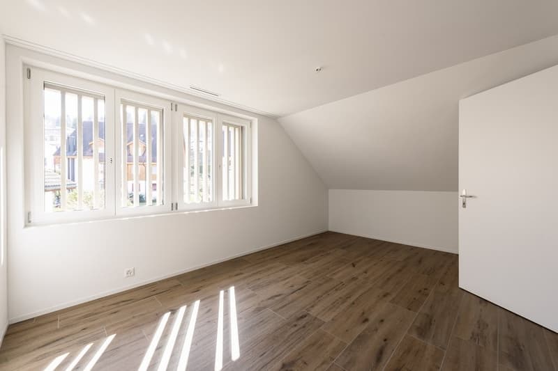 Modern and Spacious Maisonette Apartment (5)