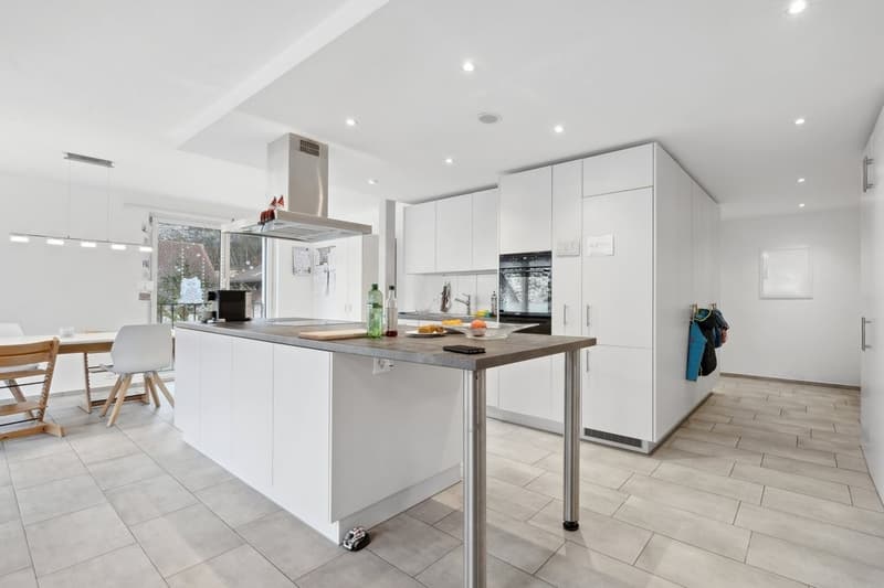APPARTEMENT 4.5 PIÈCES MODERNE À STÜSSLINGEN (10)