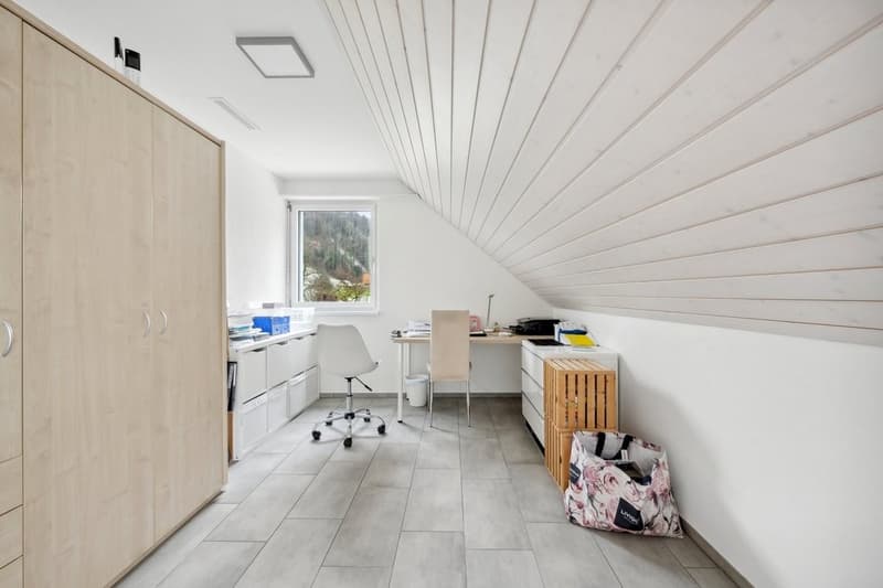 APPARTEMENT 4.5 PIÈCES MODERNE À STÜSSLINGEN (6)