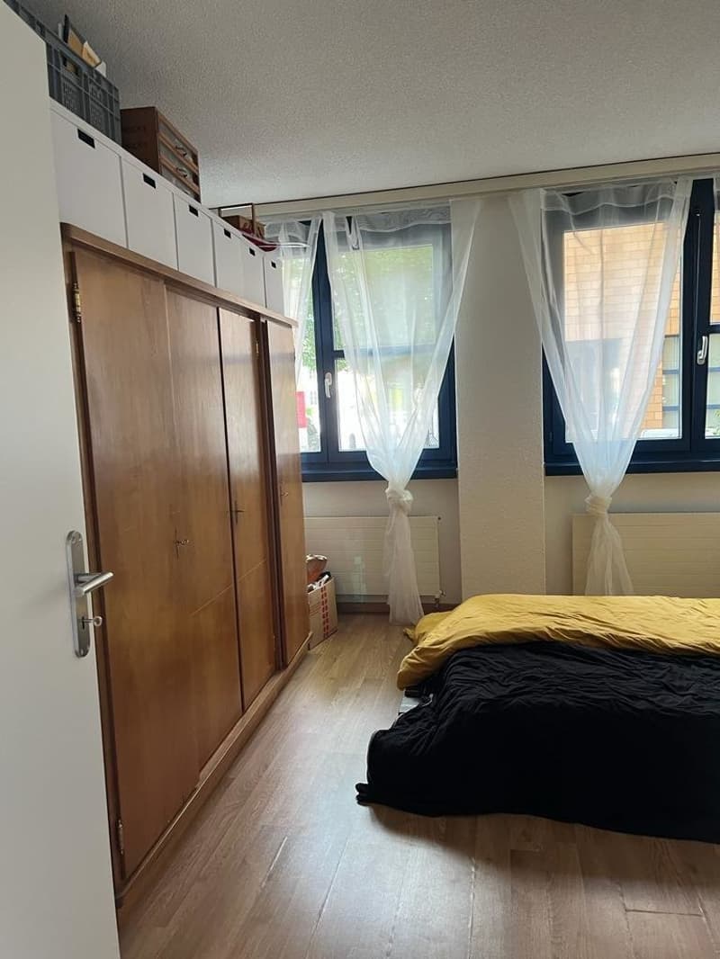 GEMÜTLICHE 2.5 ZIMMER-WOHNUNG IN WANGEN AN DER AARE (4)