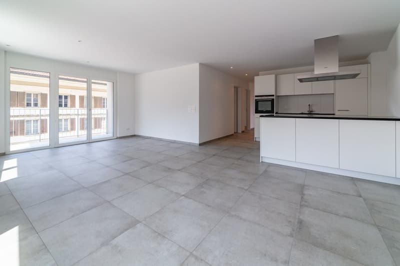 GEMÜTLICHE 3.5 ZIMMER-WOHNUNG IN HUTTWIL (4)