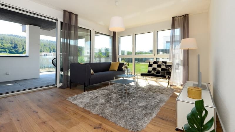 GROSSZÜGIGE 4.5 ZIMMER-WOHNUNG IN WEIACH (5)