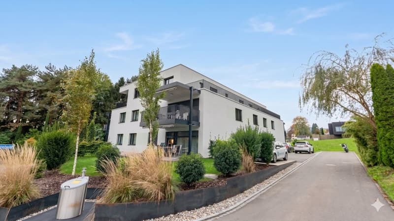 GEMÜTLICHE UND GROSSZÜGIGE 3.5 ZIMMER-WOHNUNG IN REBSTEIN (2)