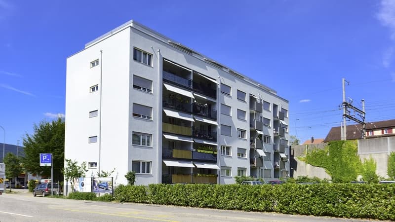 ZENTRALE 4 ZIMMER-WOHNUNG IN OLTEN (1)