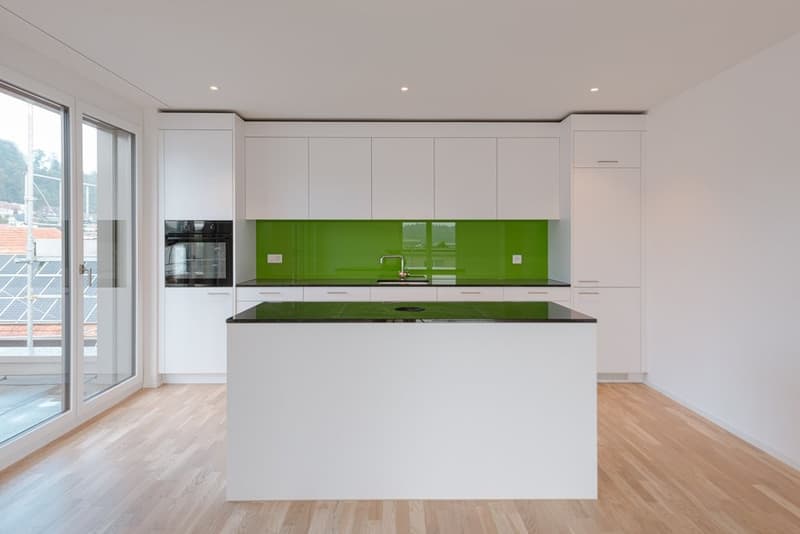 MODERNE WOHNUNG AN RUHIGER LAGE IN SCHAFISHEIM (3)