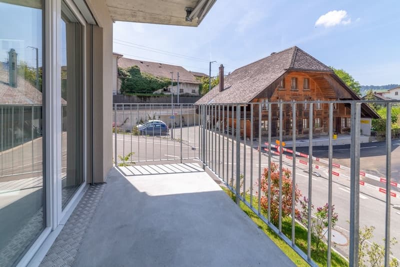 GEMÜTLICHE 3.5 ZIMMER-WOHNUNG IN HUTTWIL (1)