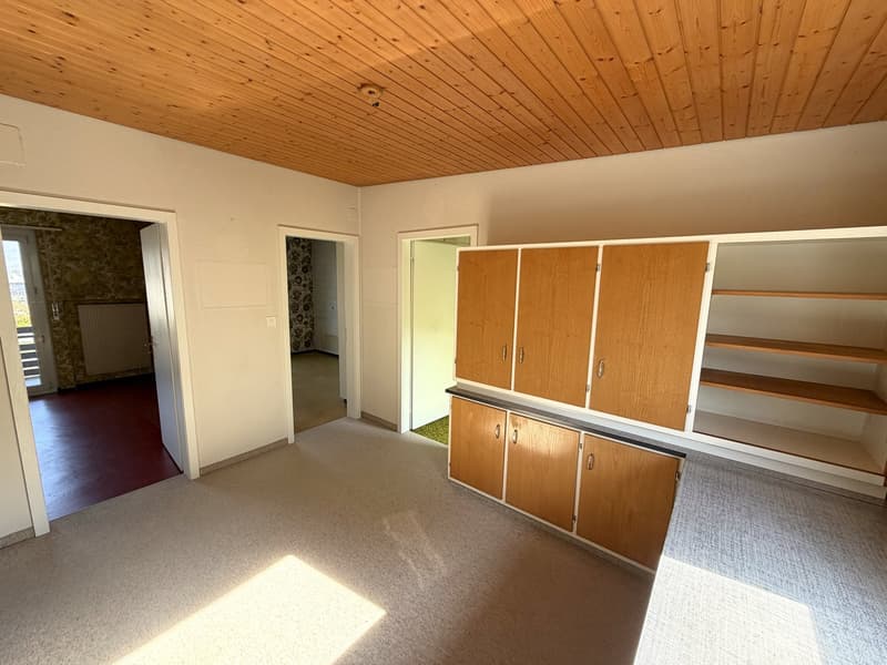 Popular, sunny, and quiet location with development potential on 880 m2 plot (10)