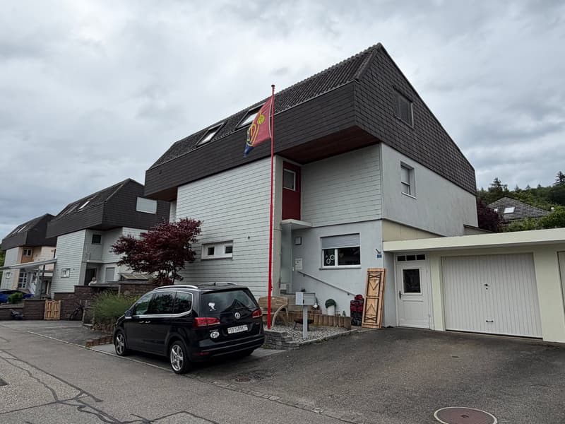 Detached house with garage for sale in a central location in Kappel (1)