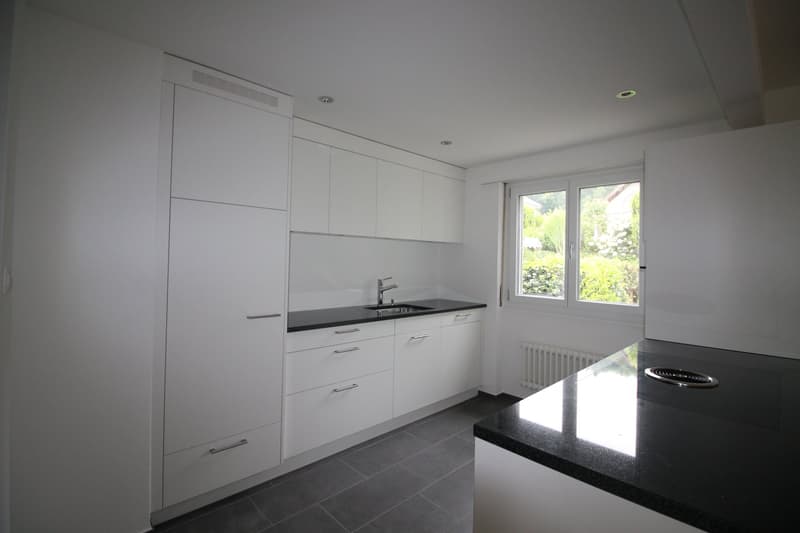Detached house with garage for sale in a central location in Kappel (5)