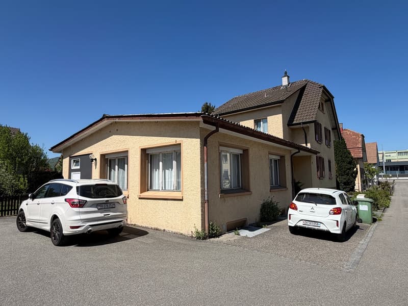 WOHN- UND GESCHÄFTSHAUS AN ZENTRALER LAGE (4)