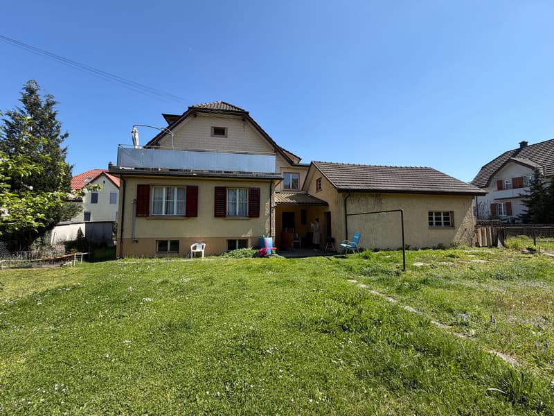 WOHN- UND GESCHÄFTSHAUS AN ZENTRALER LAGE (5)