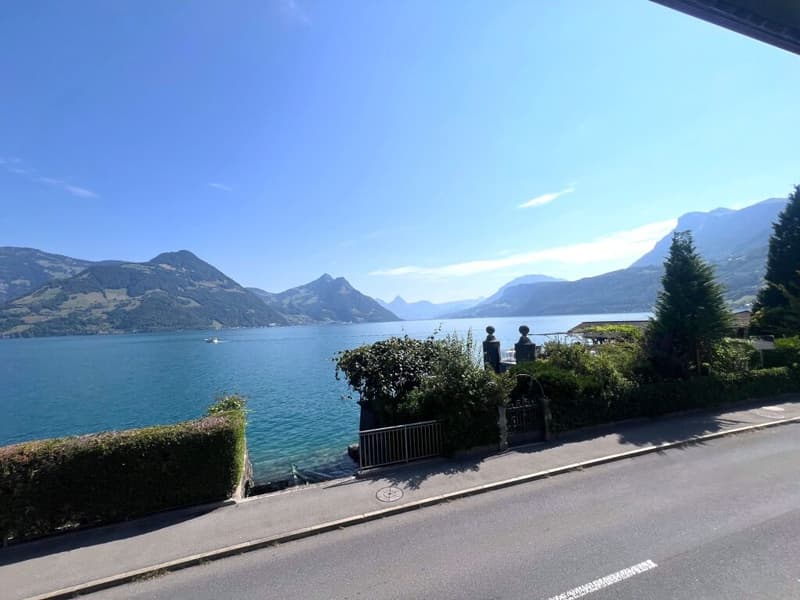 Charmante 3.5-Zimmer-Wohnung mit schöner Aussicht in Beckenried (3)