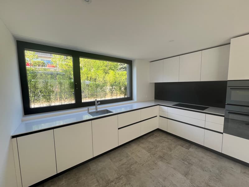 Exklusive Neubauwohnung im Erdgeschoss mit Garten - an erhöhter Lage in Witikon (5)