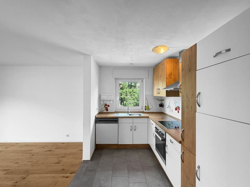Modernisierte Maisonettewohnung in erster Rheinlage - bezugsbereit (8)