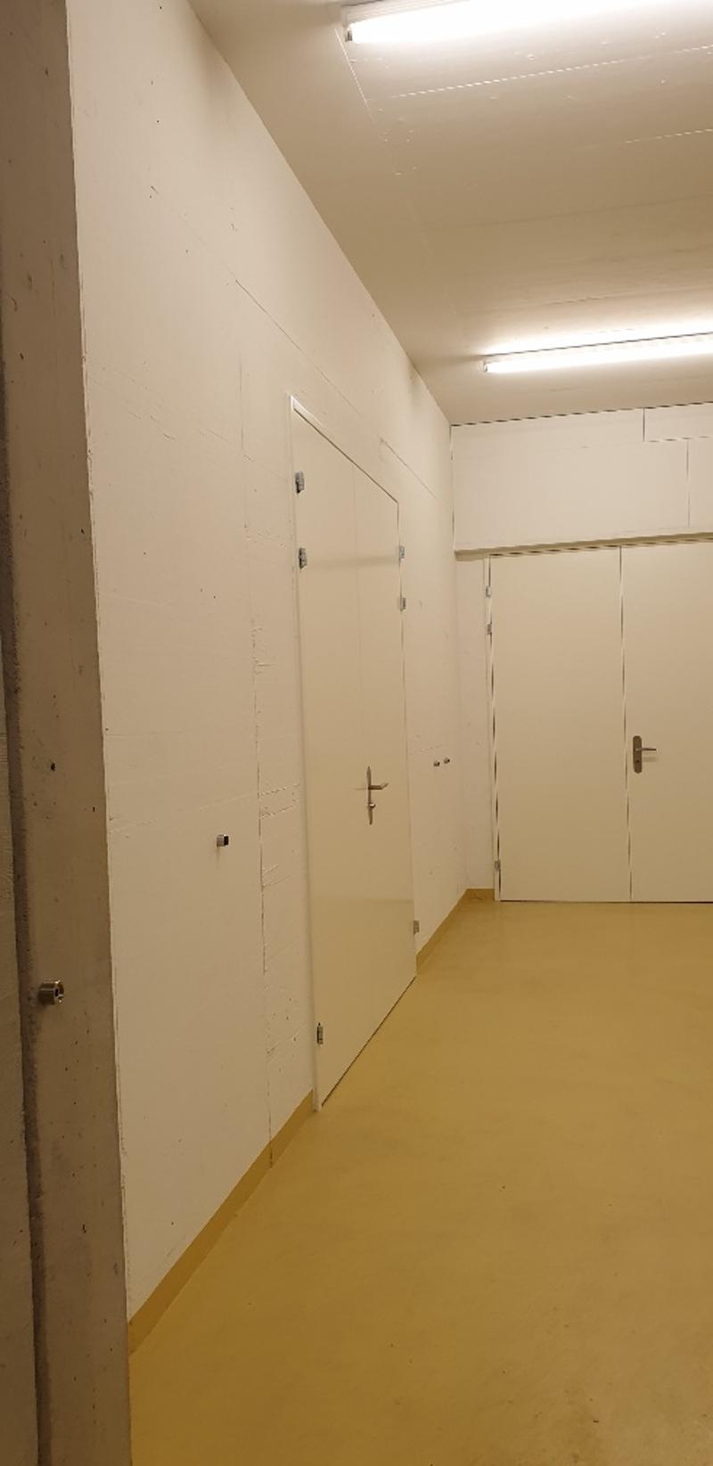 Storage at attractive conditions (partial rent from 55m2 possible) (4)