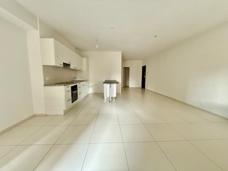 3,5 Zimmer in Lugano-Cassarate (4)