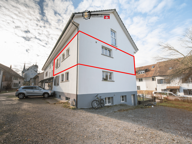 Ideal für Familien: Gemütliche 2.5 Zimmer Wohnung in Bürglen (2)