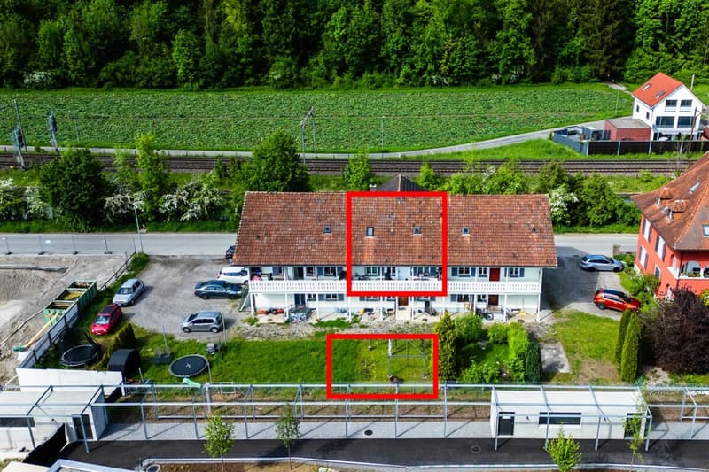 Grosszügiges Wohnen auf zwei Etagen mit Gartenanteil (1)